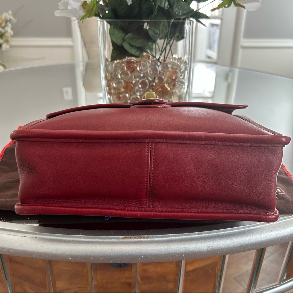 Coach Vintage Willis ♥️RED♥️ with HIDE marks (RARE) - Picture 6 of 14
